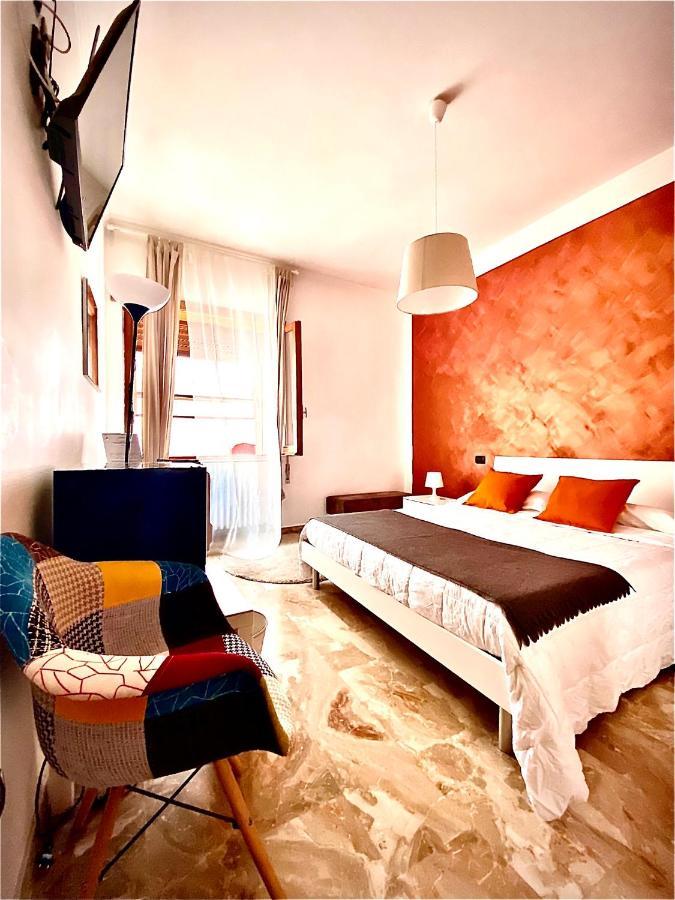 B&B mò•sì Massa d'Albe Esterno foto